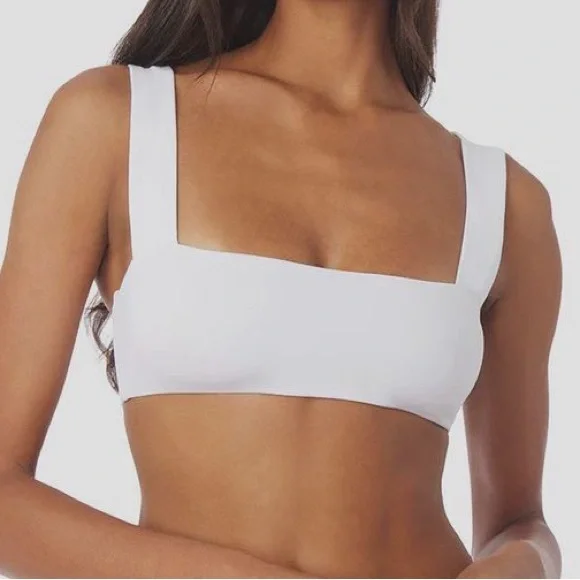 NWT WeWoreWhat Bandeau Swim Top - Size M - Picture 1 of 5